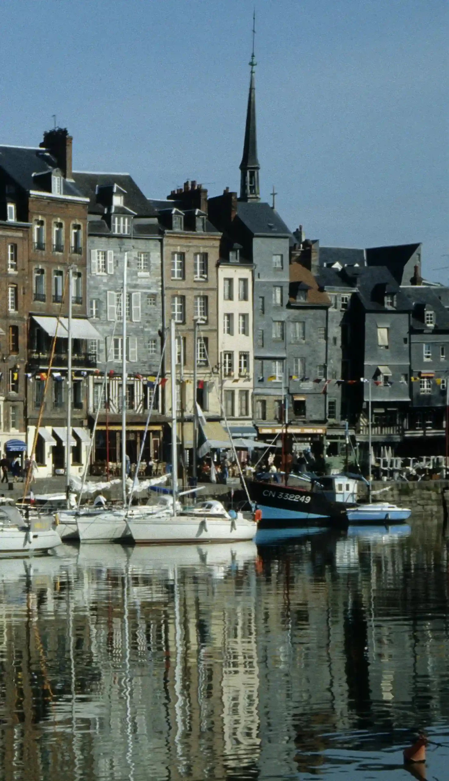 centre ville de honfleur