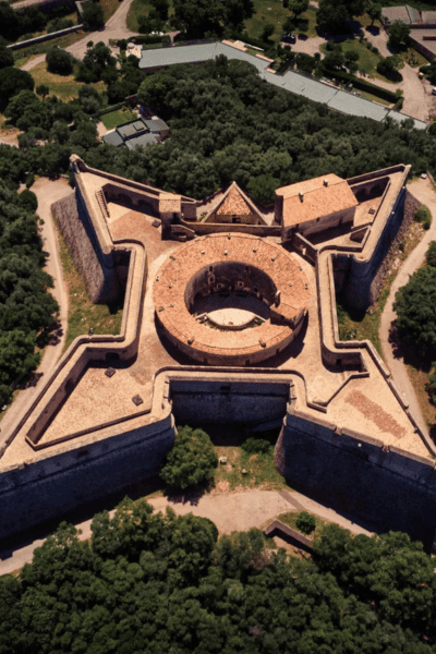 Fort Carré - Station Classées