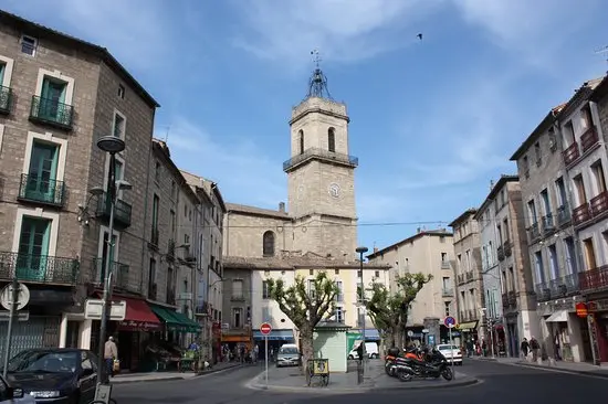 Visiter la Collégiale Saint-Jean à Pézenas
