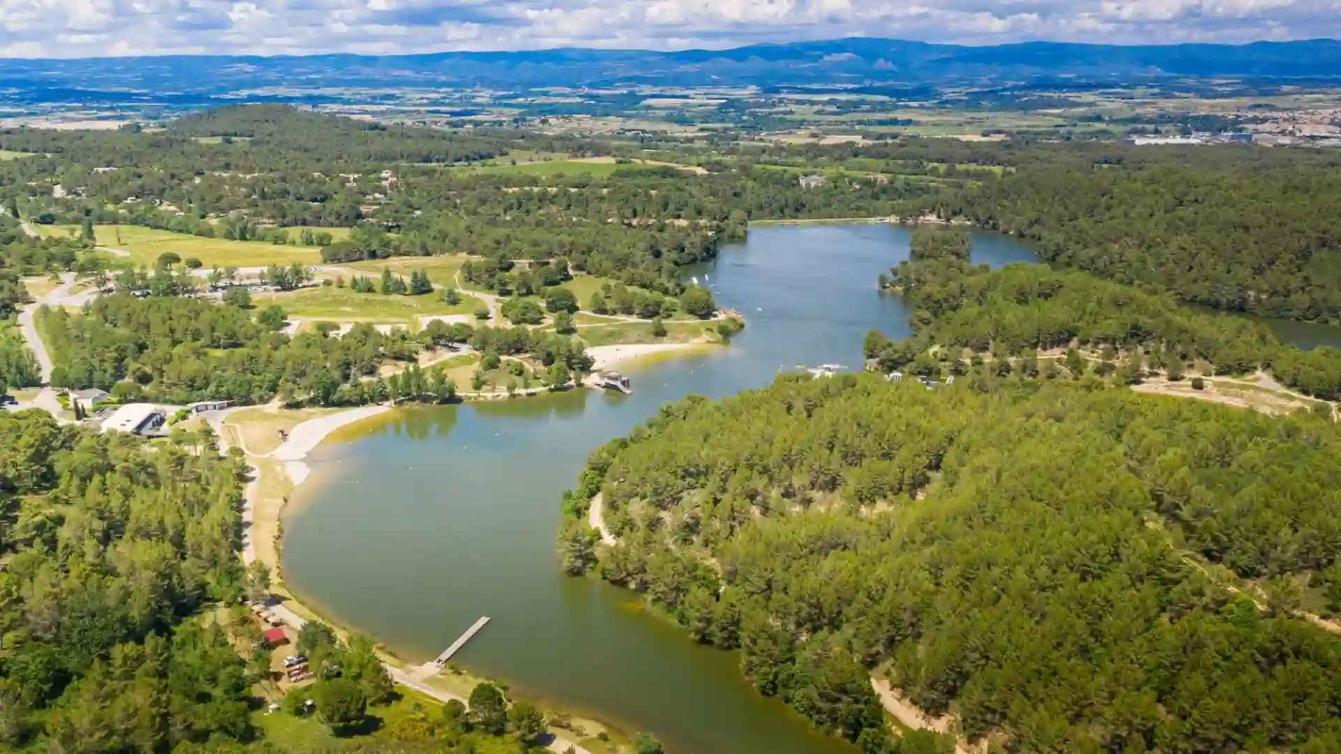 le lac de cavayère à Carcasonne