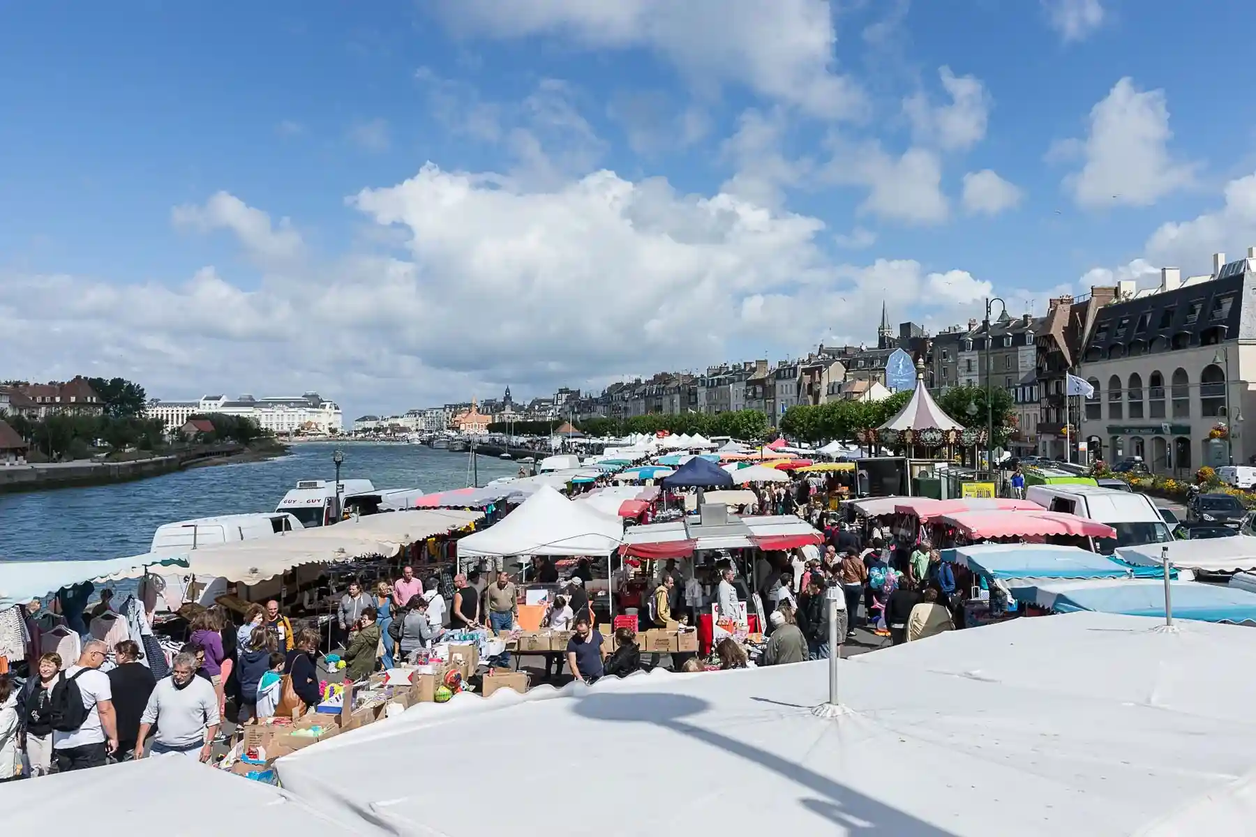 balade au marché de trouville
