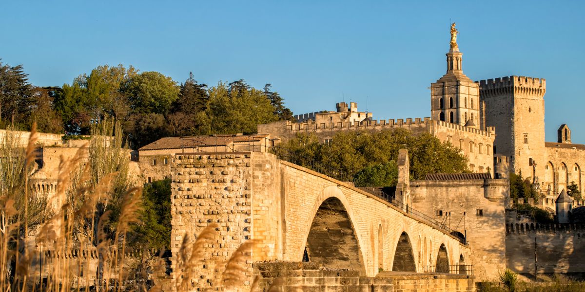 Avignon sous le soleil - Stations Classées 