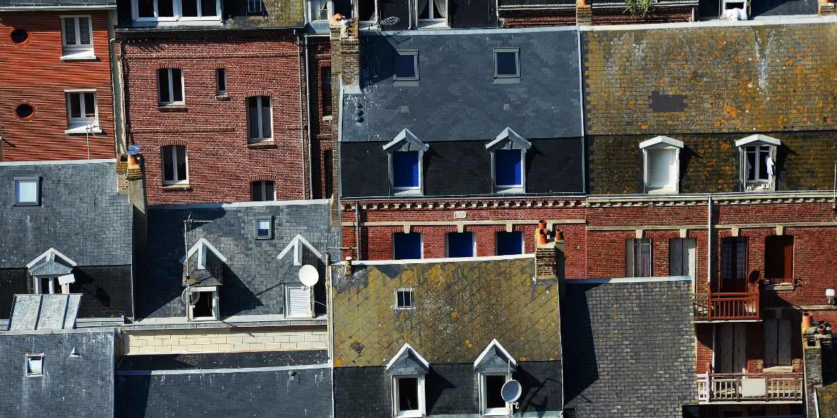 Vue sur les toits du Tréport - Stations Classées
