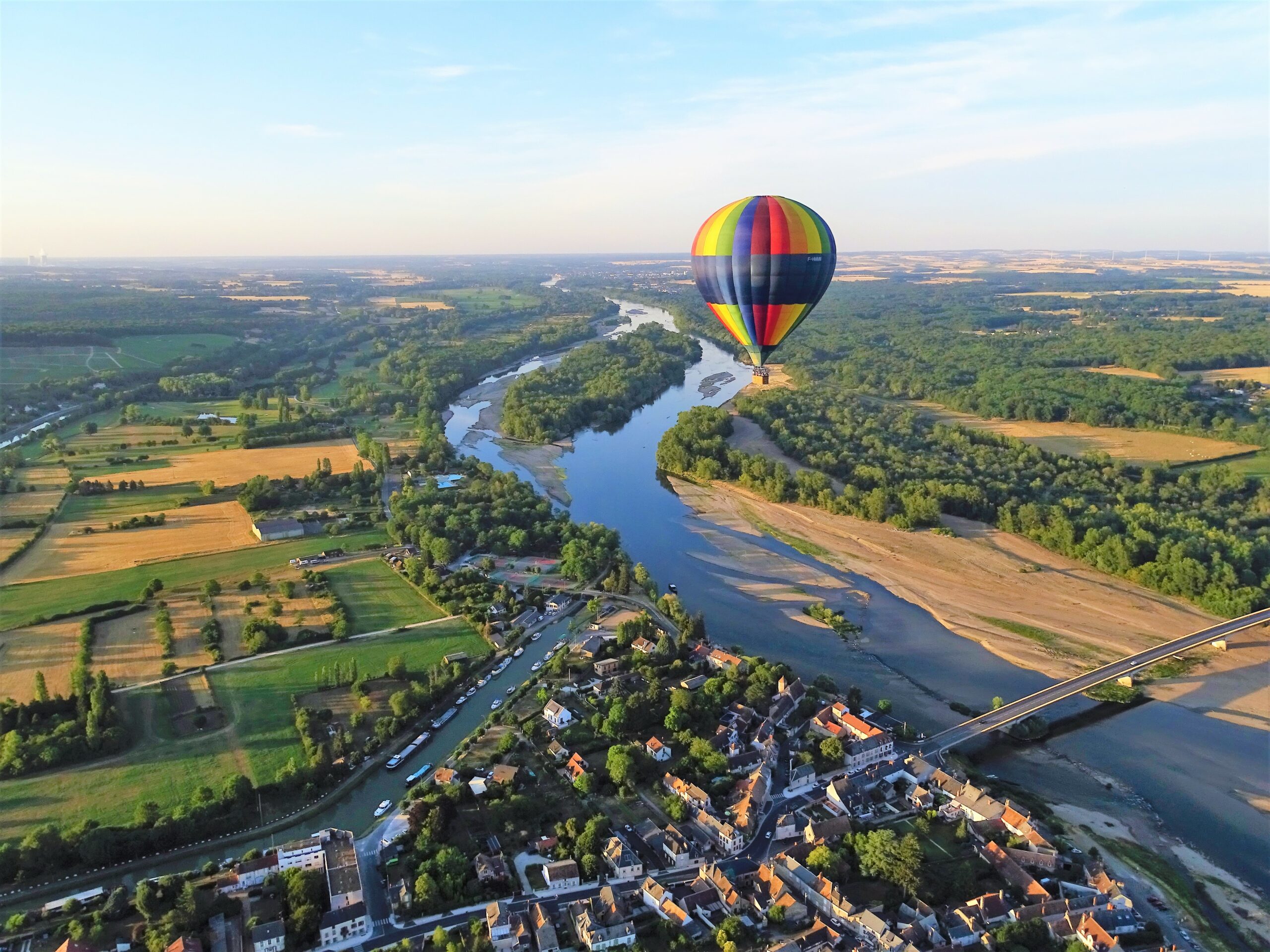 Montgolfière au dessus de la Loire -