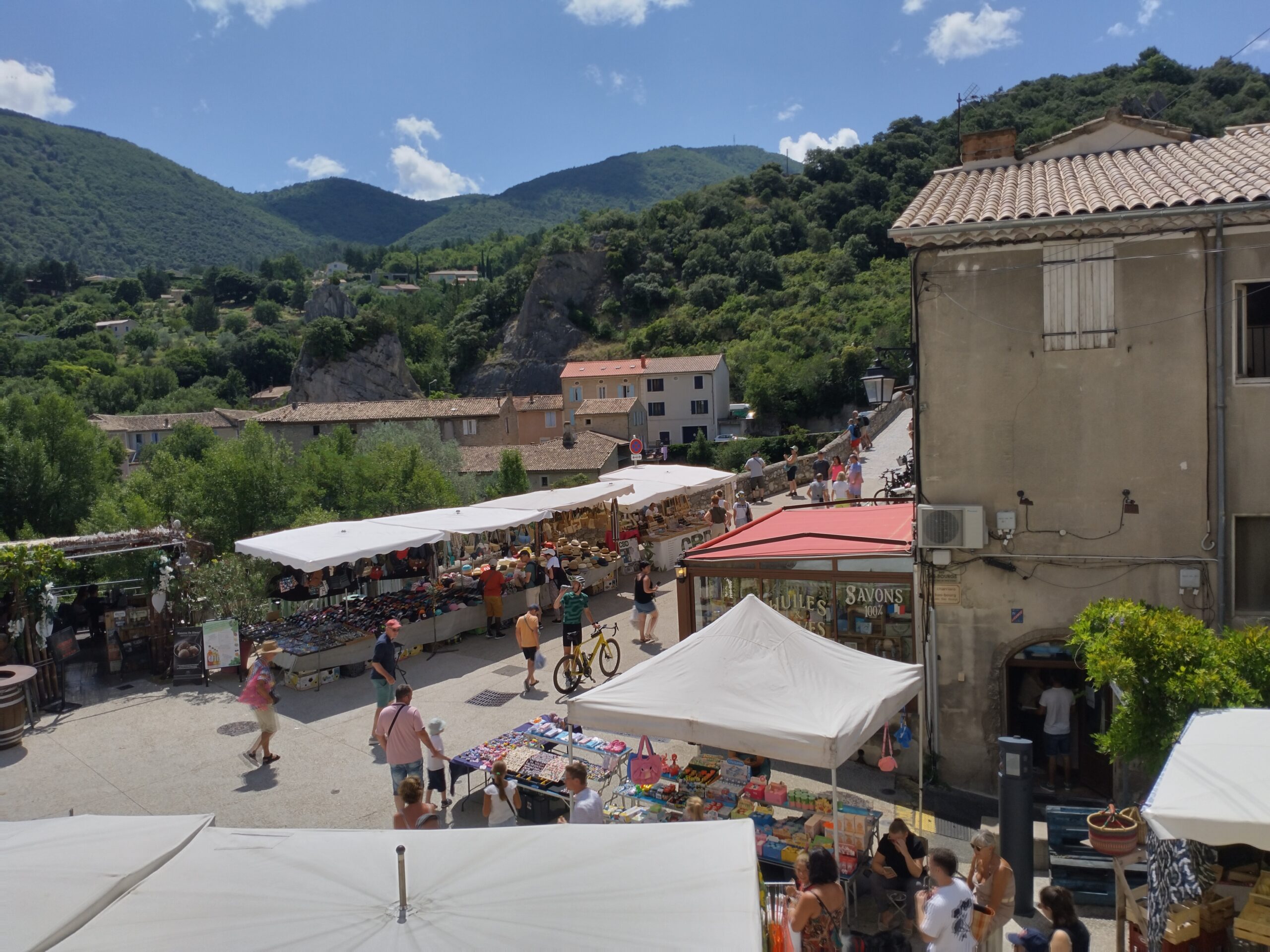 marché nyons - station classée - ANETT