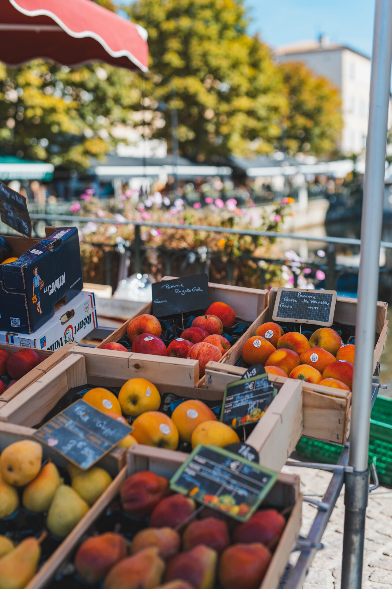 Marché - Isle sur la Sorgue - Station Classée