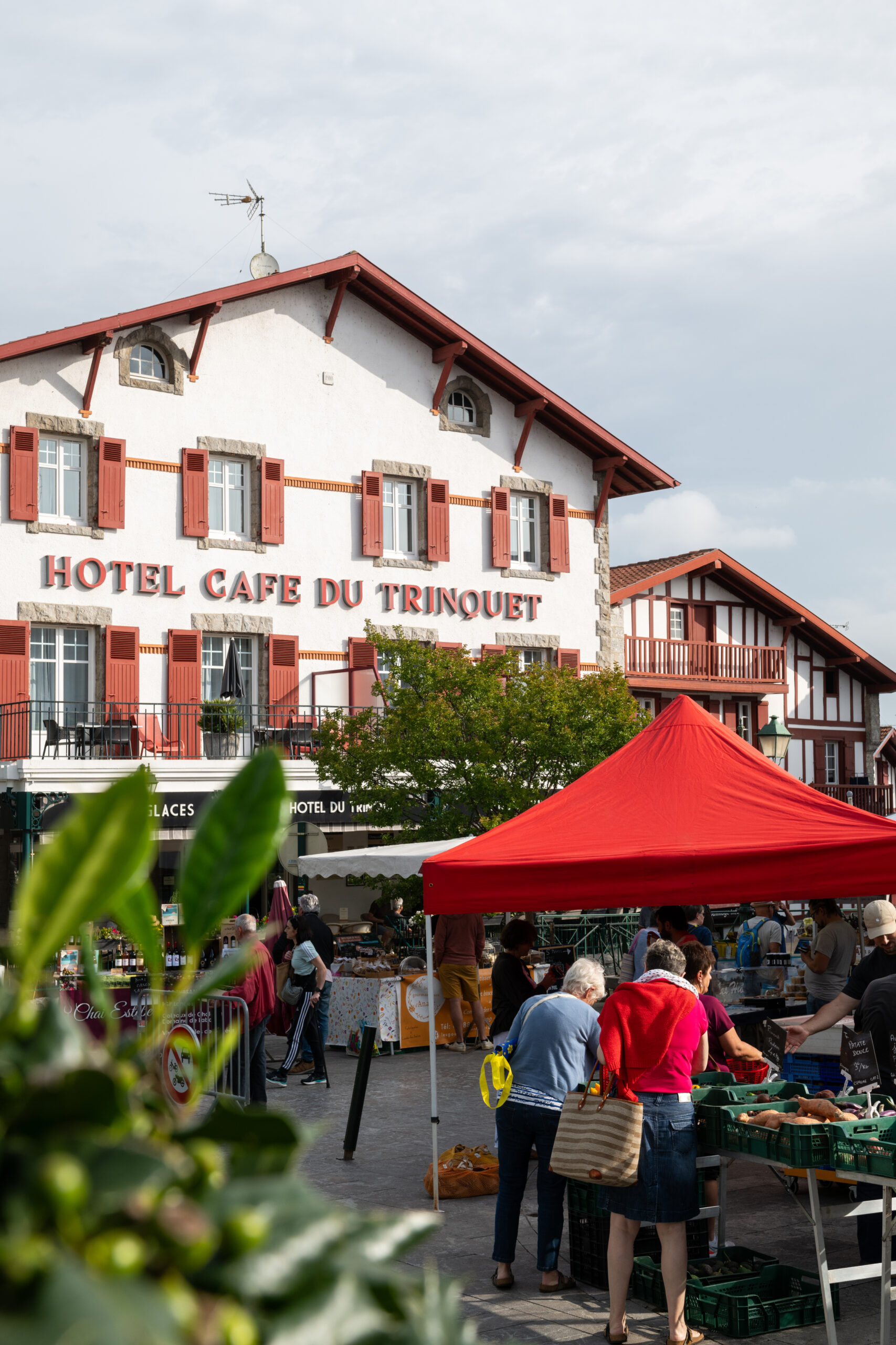 Marché de Cambo les Bains - Station Classée<br />
