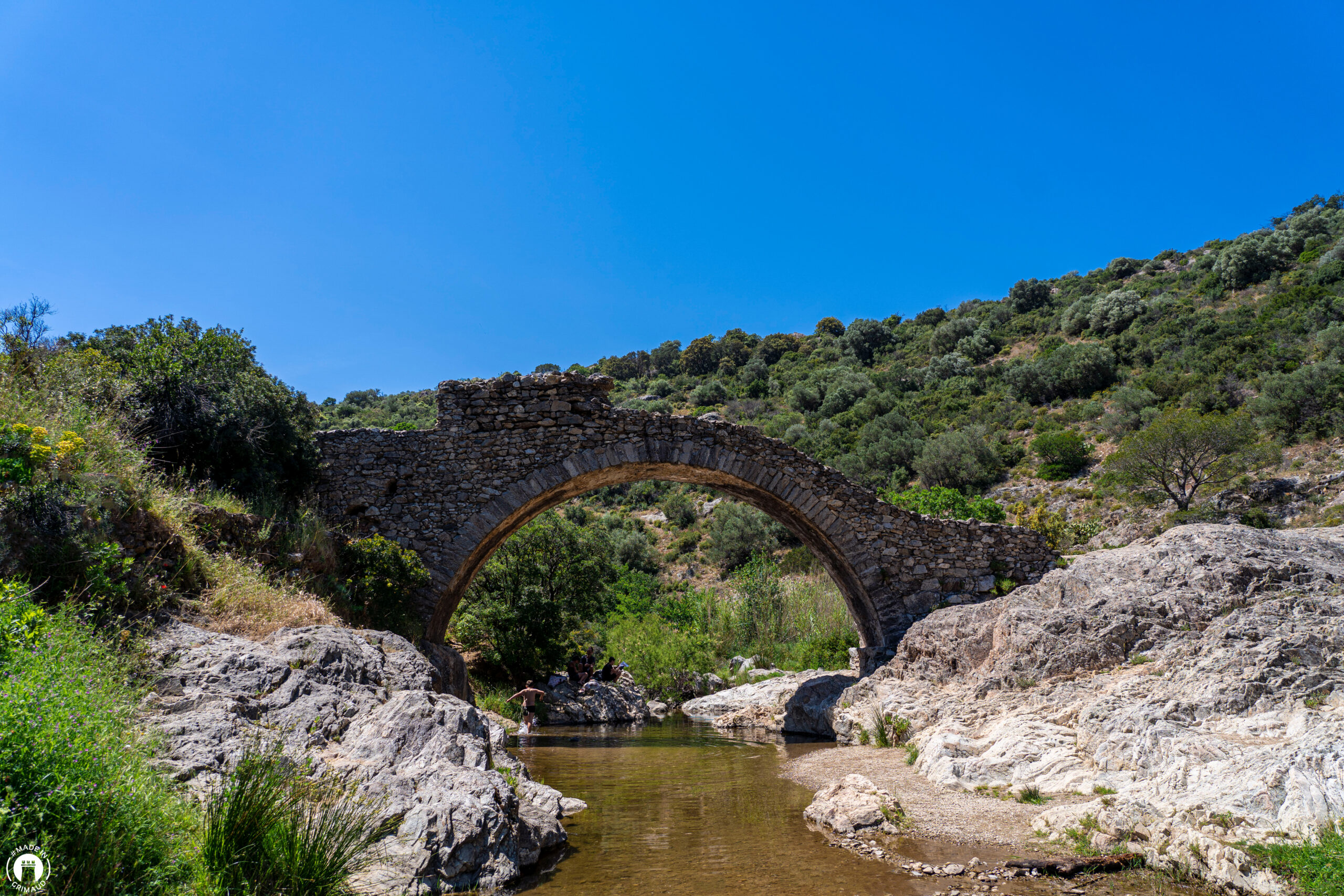 Le Pont des Fées - Grimaud - Station Classée